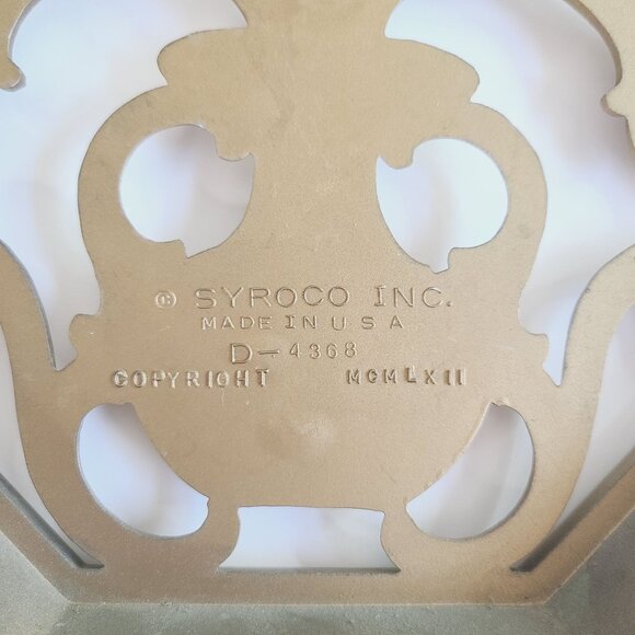 Vtg MCM Syroco Gold Octagonal Wall Art Plaques Decor Set Of 2 Floral Vase Design - Picture 11 of 14